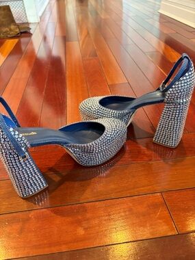 Larroude Ari Pump in Blue Crystal